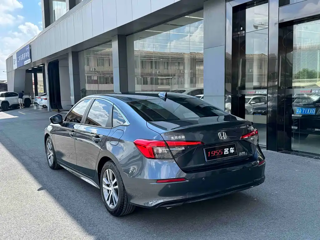 Honda Civic — миниатюра 7