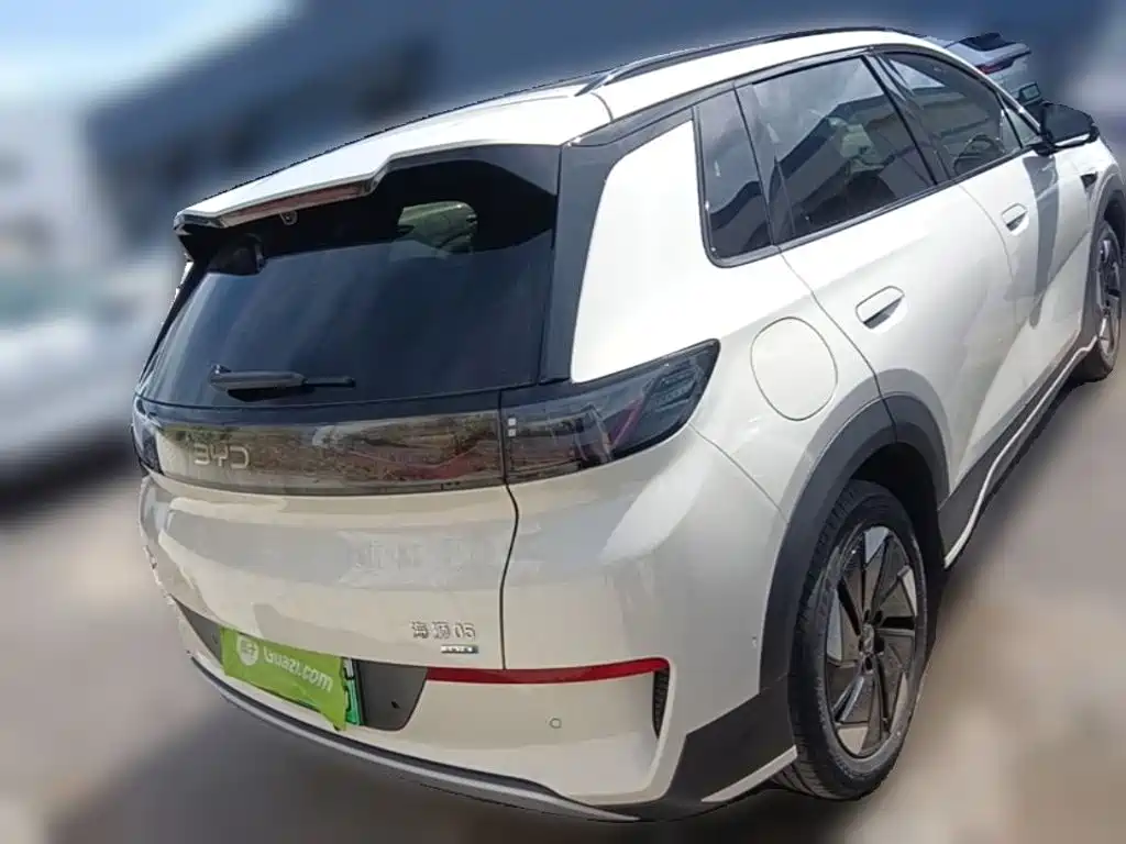 BYD Sealion 05 EV — миниатюра 8