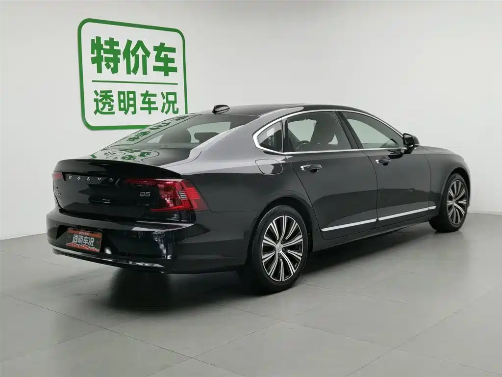 Volvo S90 2021 B5 Luxury