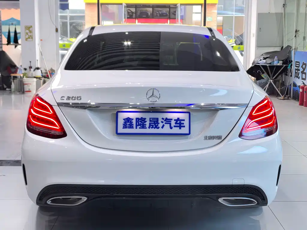 Mercedes-Benz C-Class — миниатюра 15