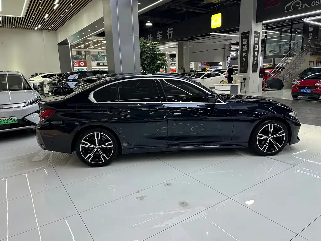 BMW 3 Series — миниатюра 16