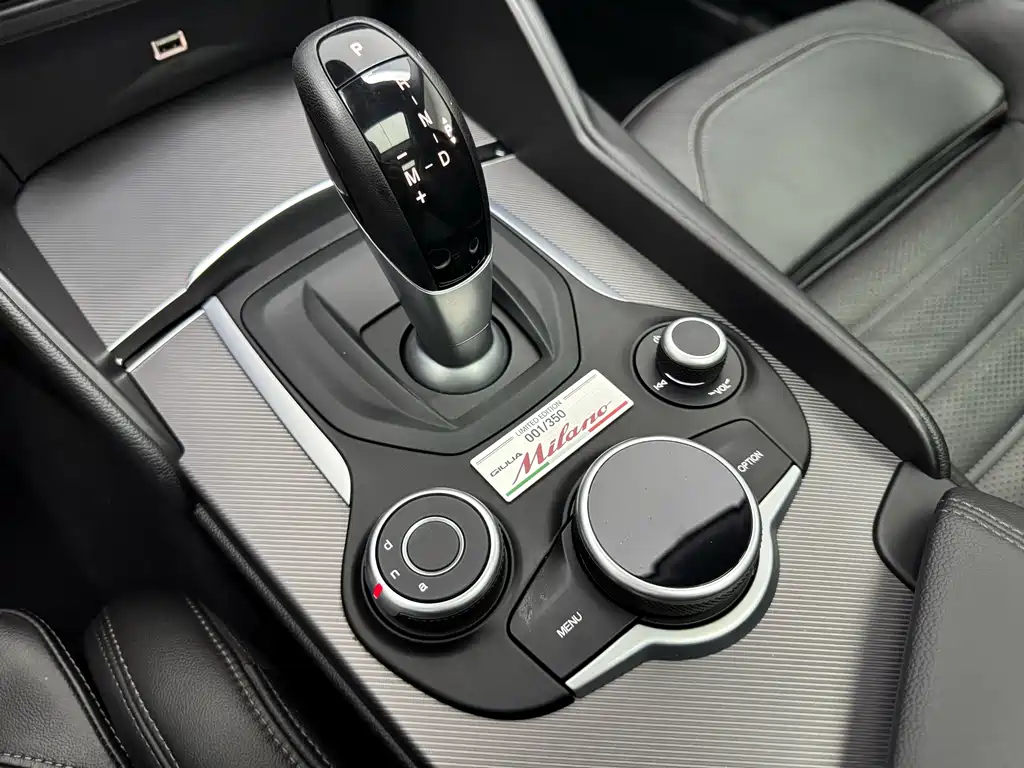Alfa Romeo Giulia — миниатюра 14