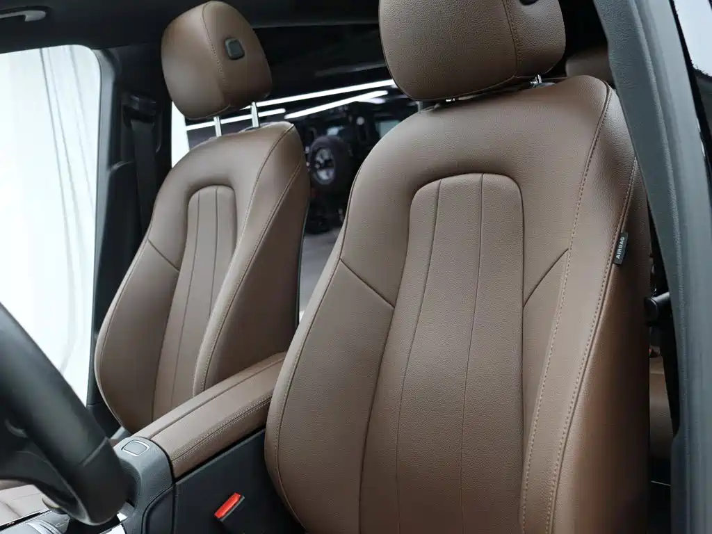 Mercedes-Benz GLB — миниатюра 3