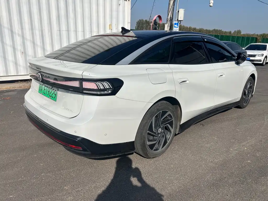 Volkswagen ID.7 VIZZION — миниатюра 4