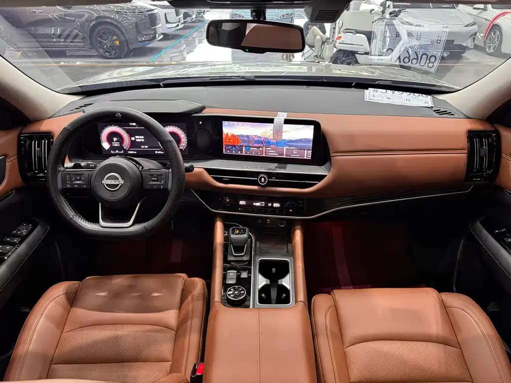 Nissan Teramont — миниатюра 5