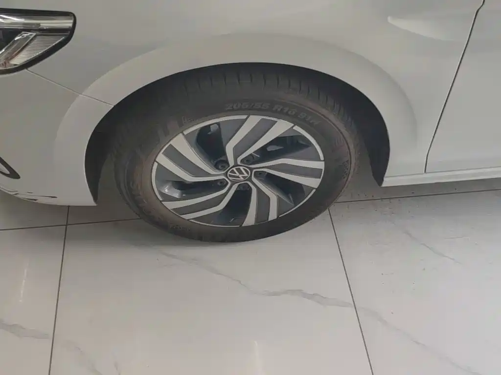Volkswagen Bora — миниатюра 23