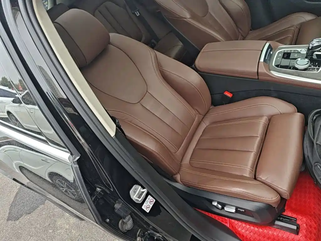 BMW X5 (Import) — миниатюра 25
