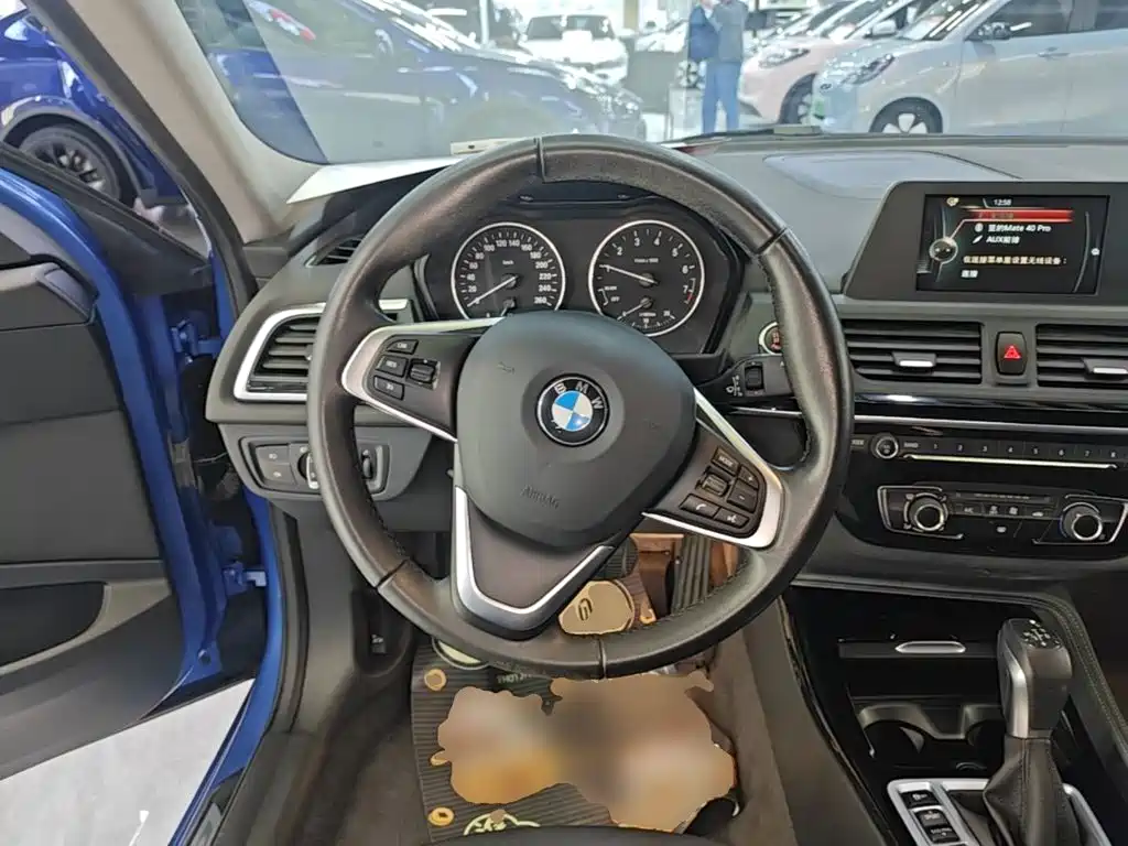 BMW 1 Series — миниатюра 11