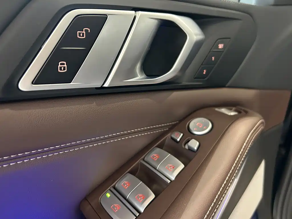BMW X5 — миниатюра 5