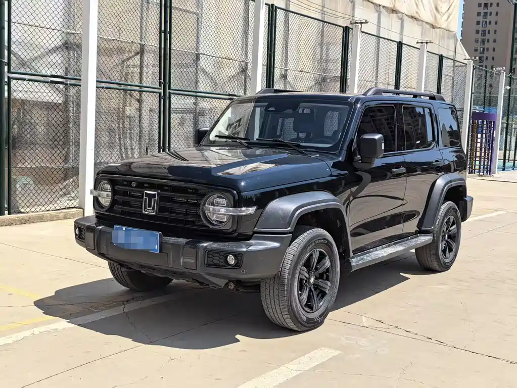 Tank Tank 300 2022