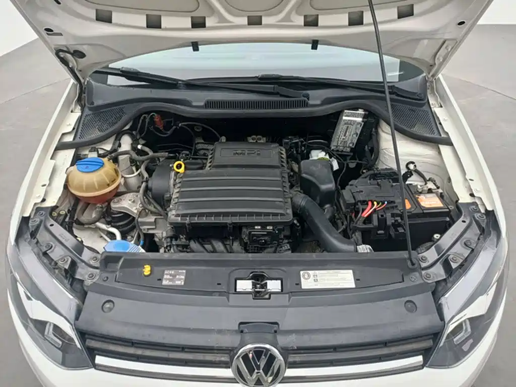 Volkswagen Polo — миниатюра 12