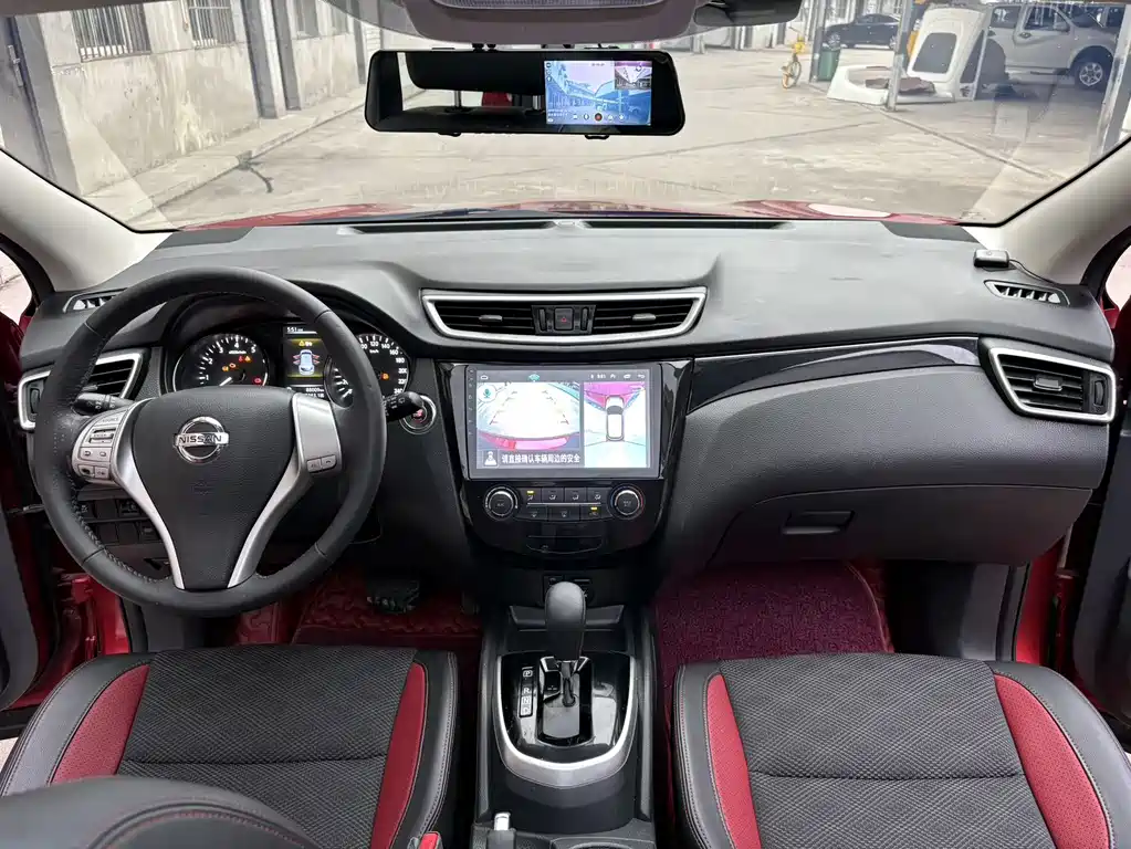 Nissan Qashqai — миниатюра 6
