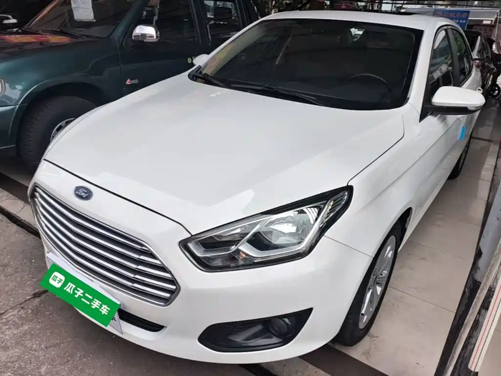 Ford Escort — миниатюра 2