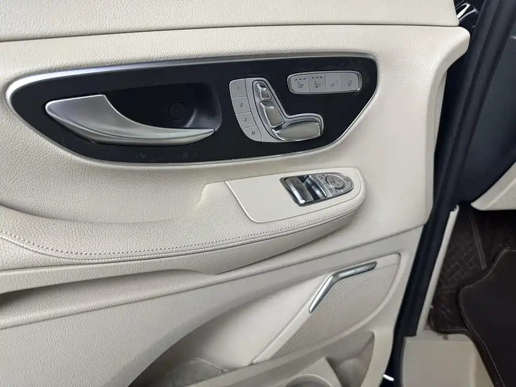 Mercedes-Benz V-Class V 2020 V 260 Luxury