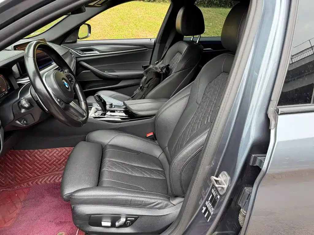 BMW 5 Series (Import) — миниатюра 8