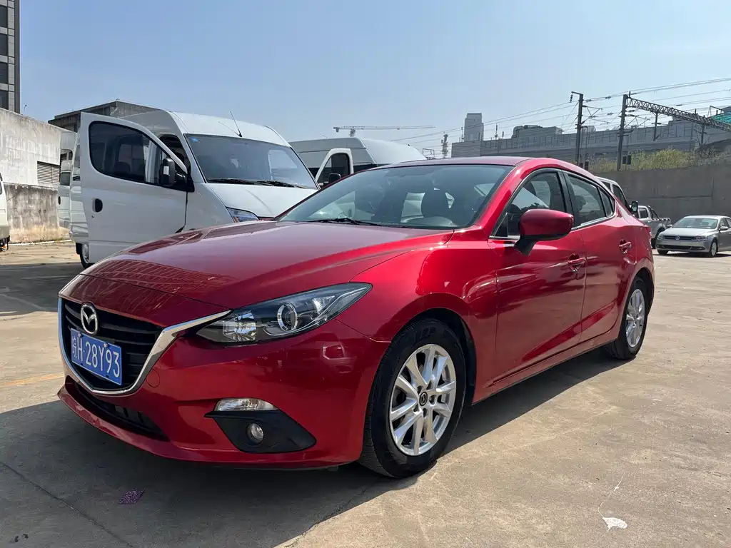 Mazda 3 Axela 2016
