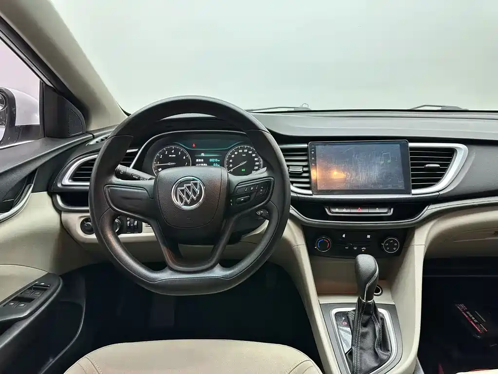 Buick Excelle — миниатюра 7