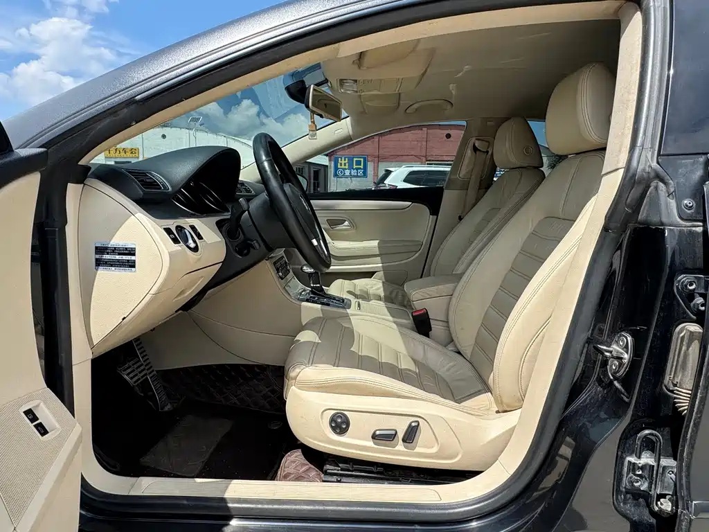 Volkswagen CC — миниатюра 8