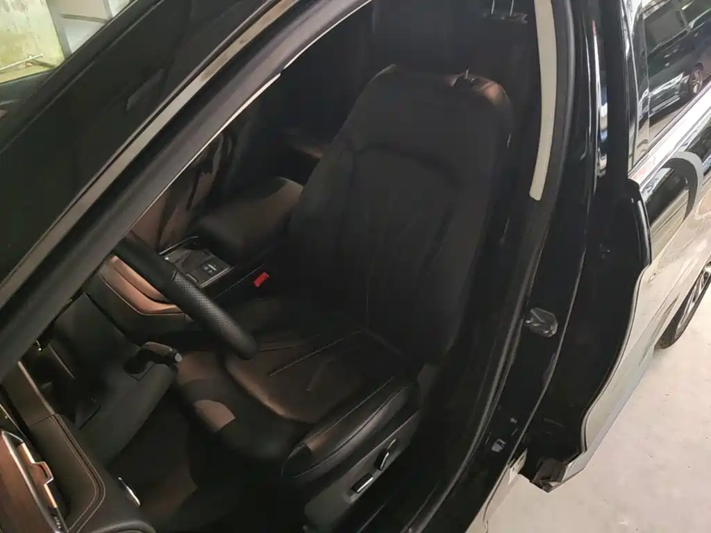 Ford Edge — миниатюра 15