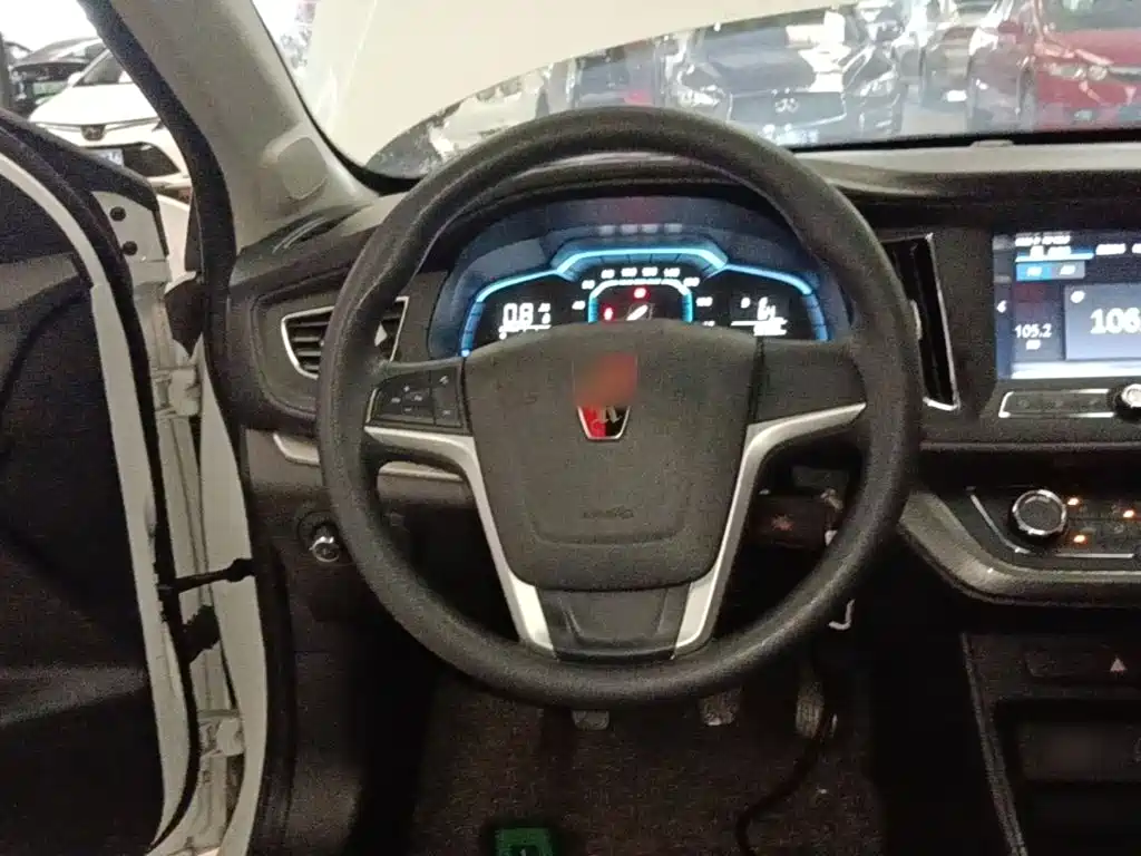Roewe 360 — миниатюра 11