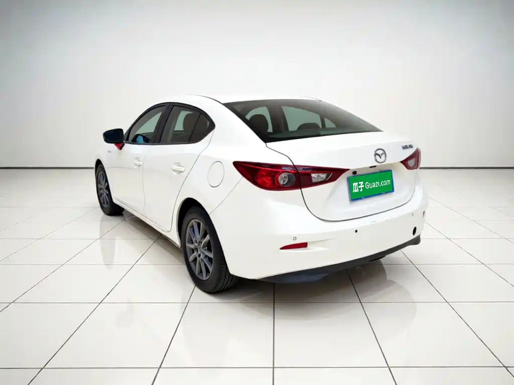 Mazda 3 Axela — миниатюра 4