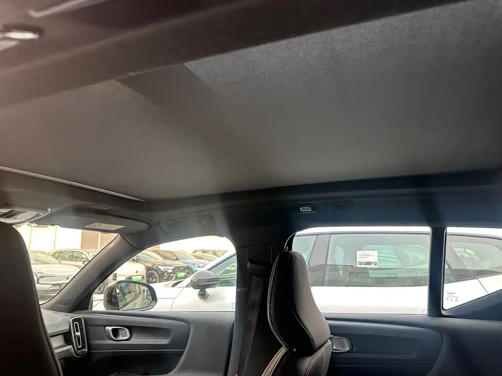 VOLVO XC40 NEW ENERGY