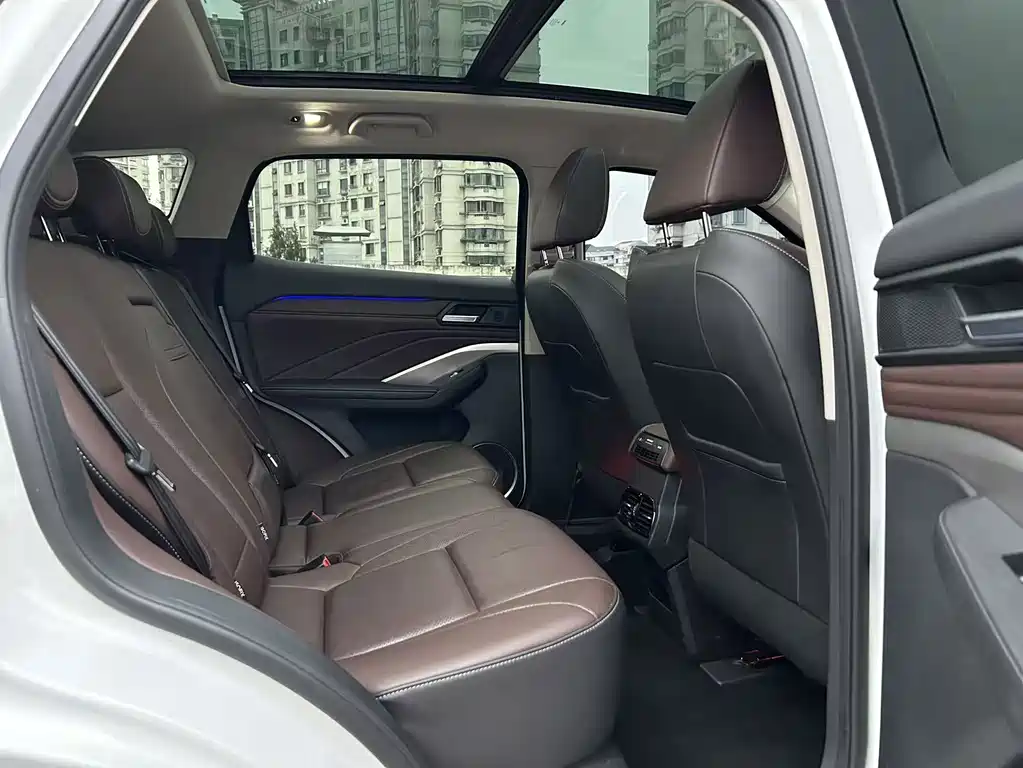 Wey Wey VV6 — миниатюра 16