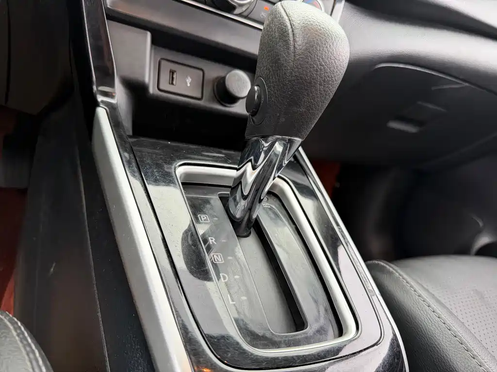 Nissan Sylphy — миниатюра 11