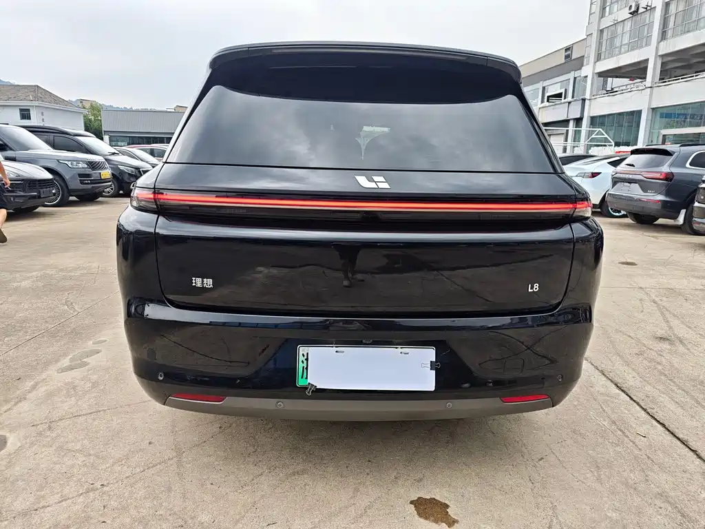 Li Auto Li L8 — миниатюра 8