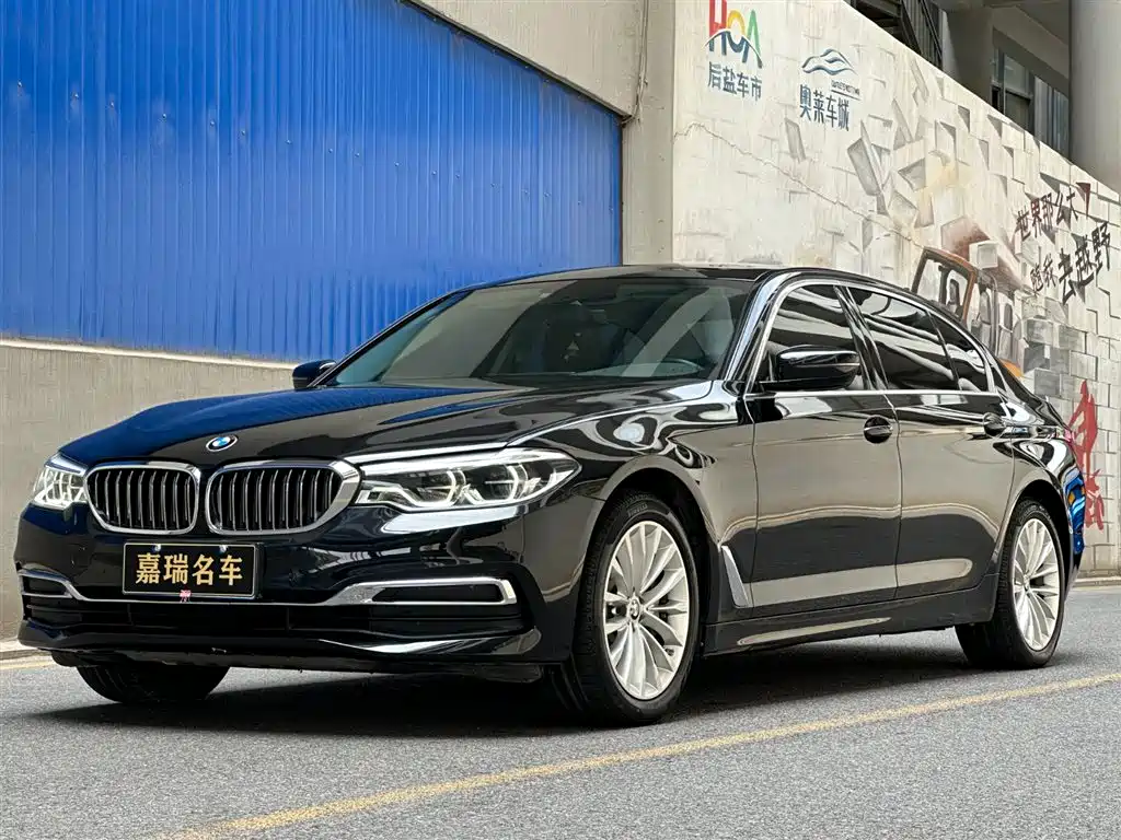 Купить BMW 5 Series