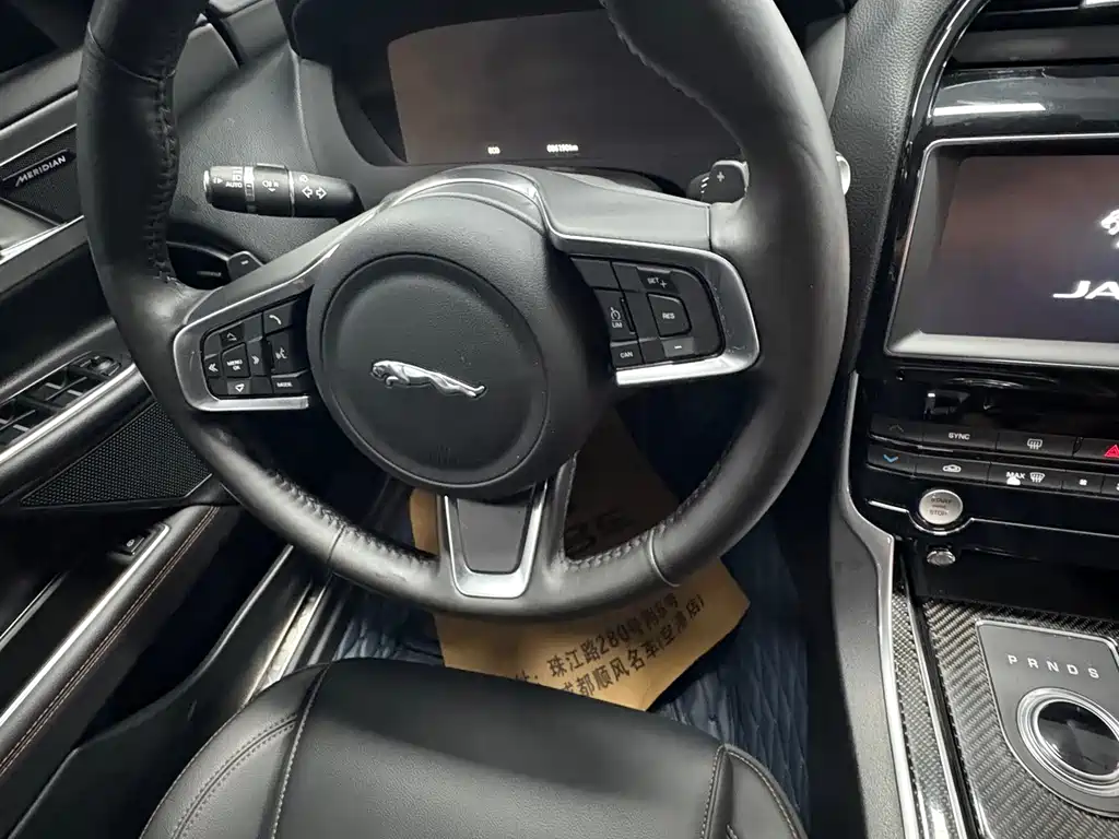 Jaguar XEL — миниатюра 9