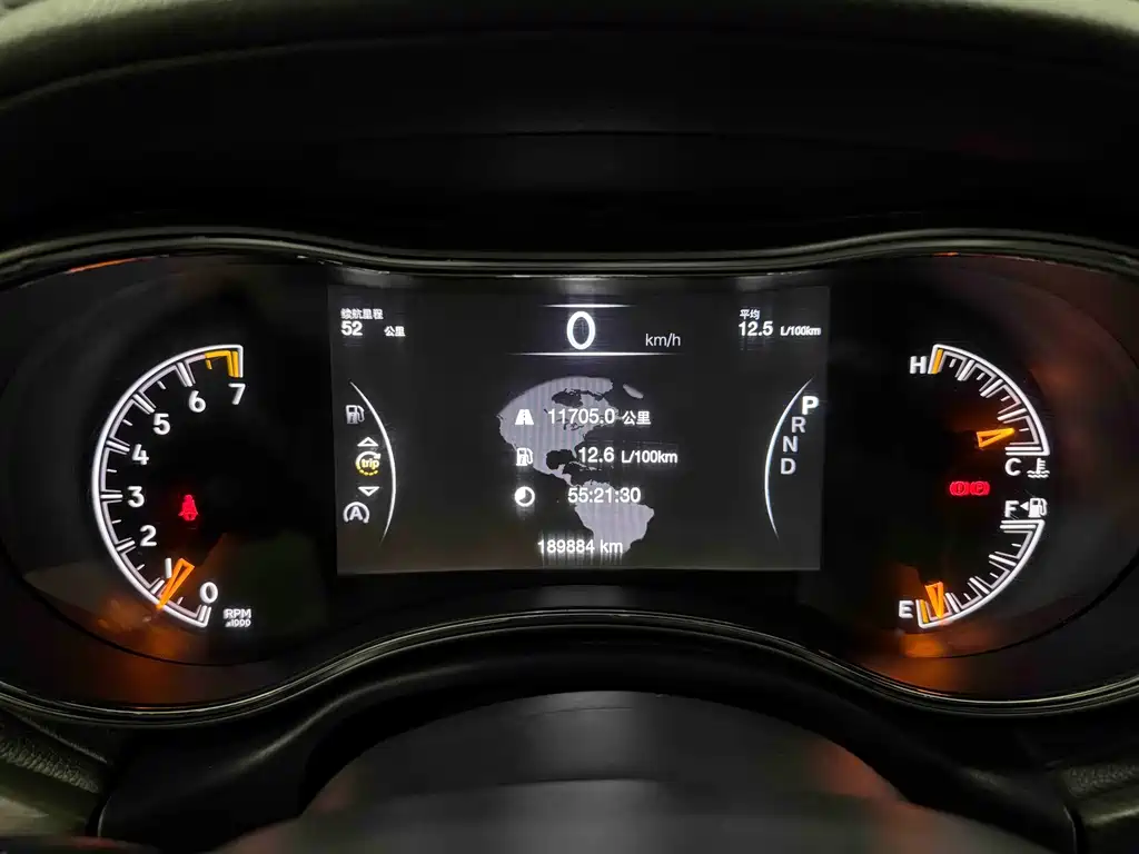 Jeep Grand Cherokee (Import) — миниатюра 7