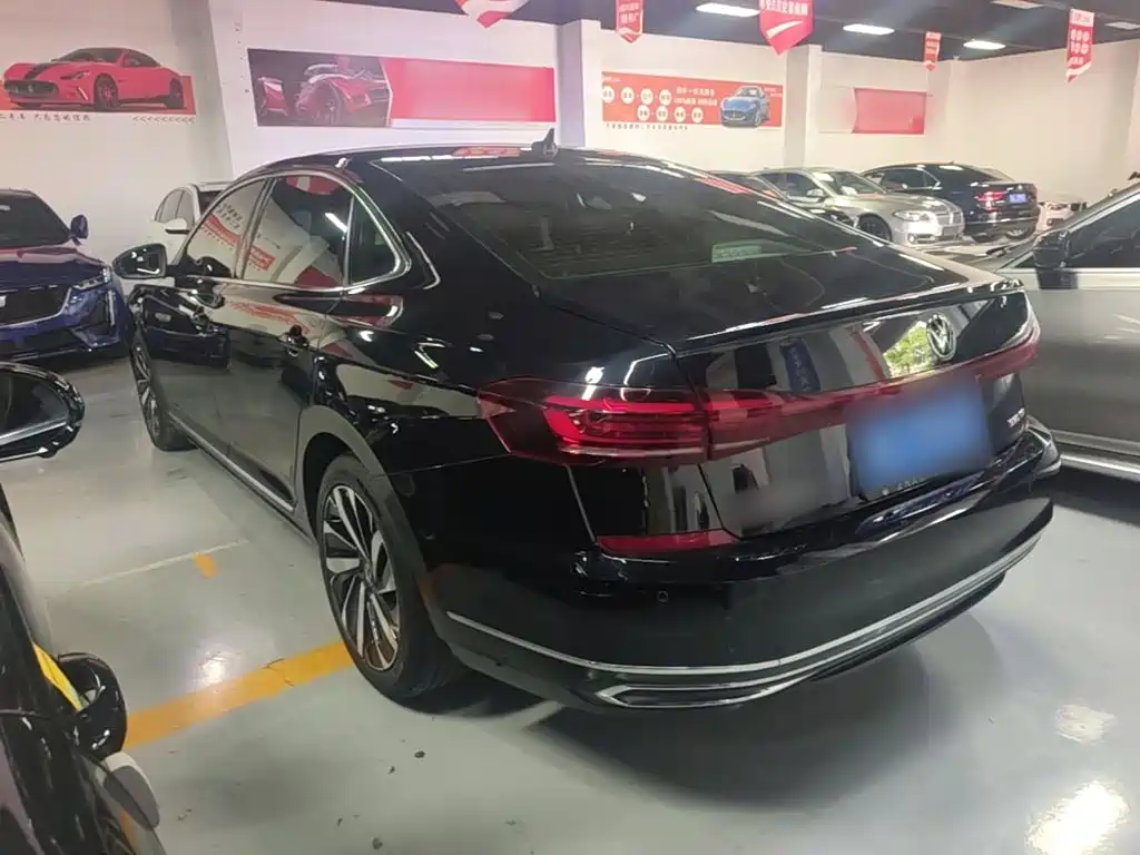 Volkswagen Passat — миниатюра 5