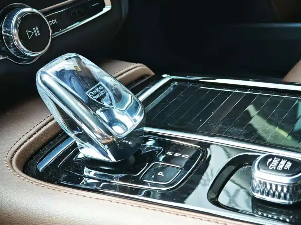Volvo S90 PHEV — миниатюра 8