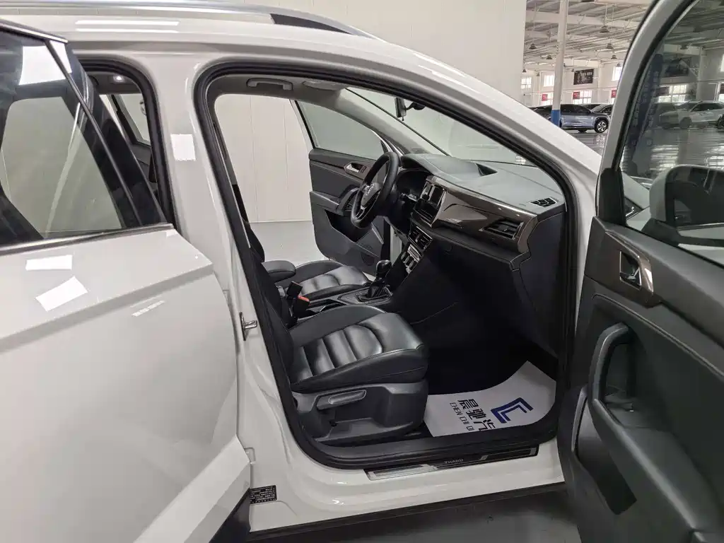 Volkswagen Tharu — миниатюра 12