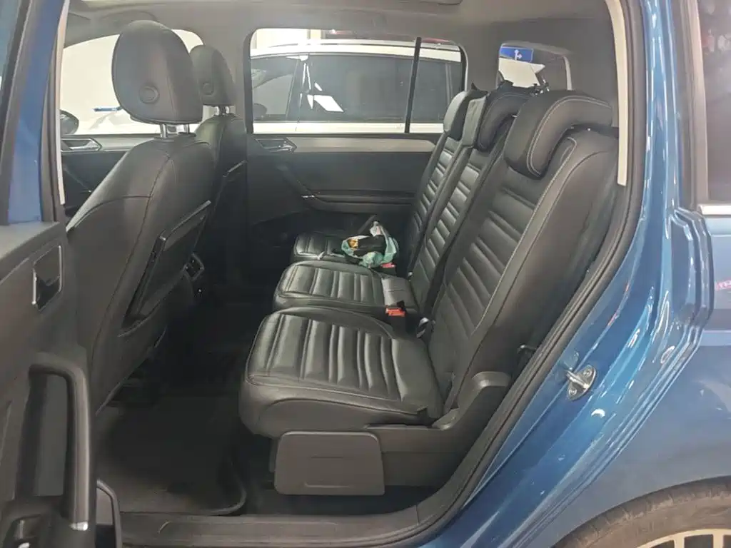 Volkswagen Touran — миниатюра 17
