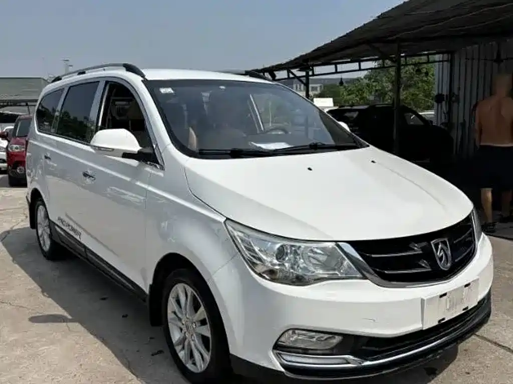 Baojun 730 — миниатюра 2