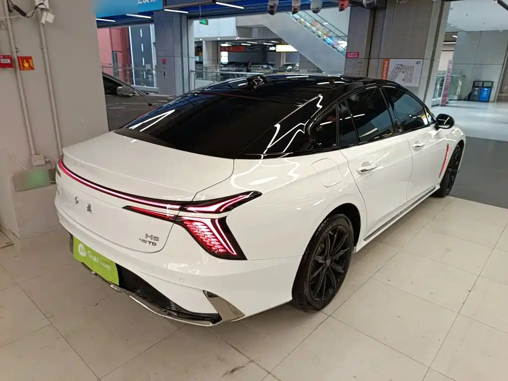 Hongqi H6 2023 2.0T
