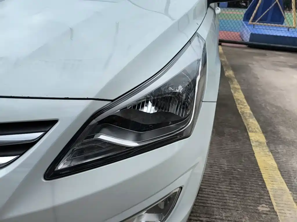 Hyundai Verna — миниатюра 24
