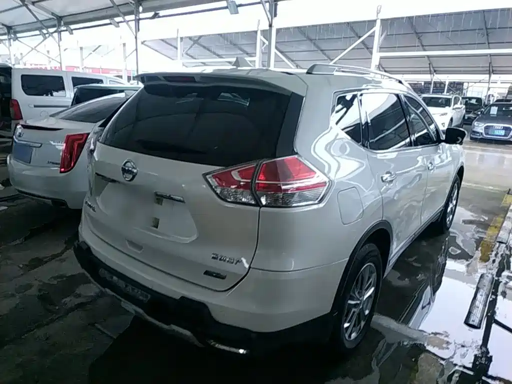 Nissan X-Trail — миниатюра 7