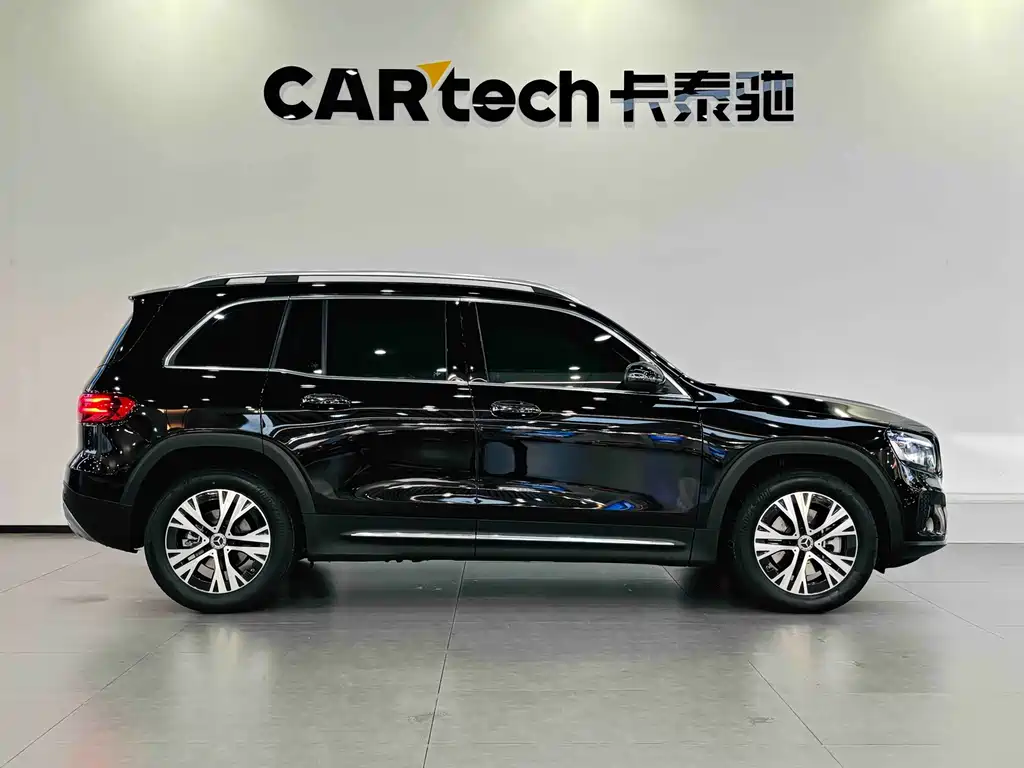 Mercedes-Benz GLB — миниатюра 4