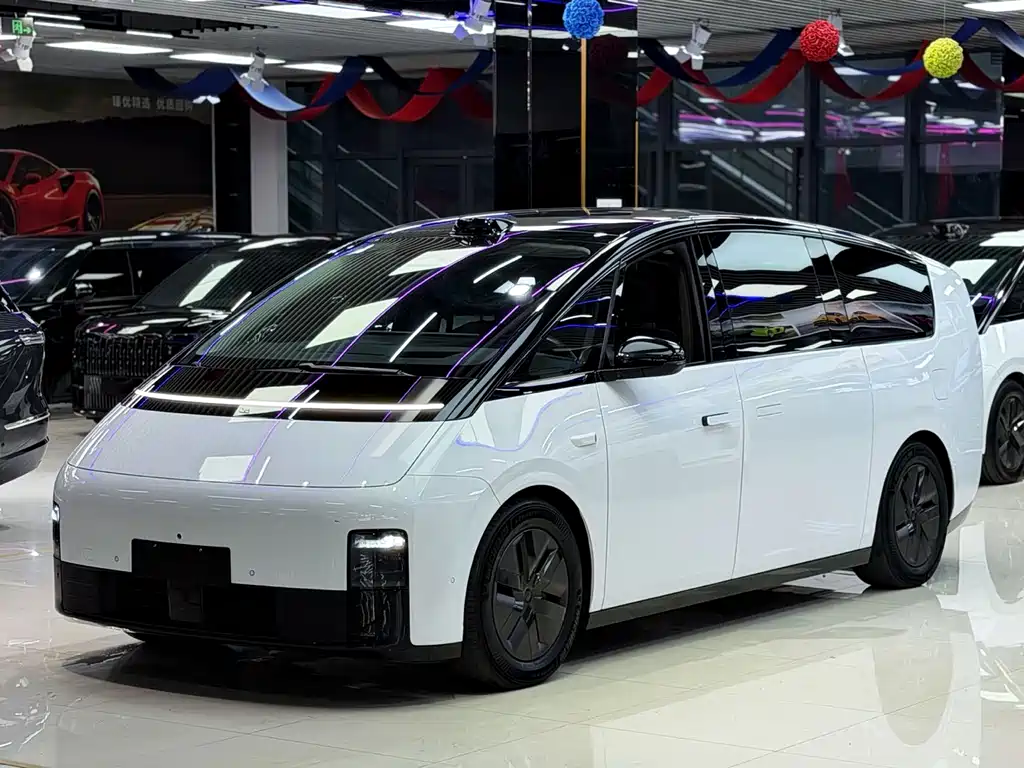 Li Auto MEGA