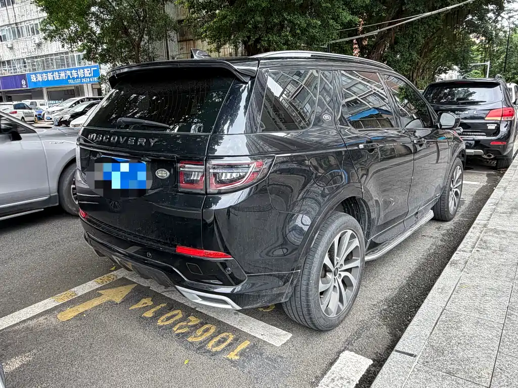 Land Rover Discovery Sport — миниатюра 3