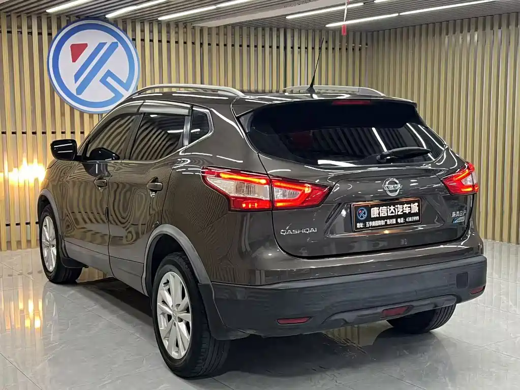 Nissan Qashqai — миниатюра 8
