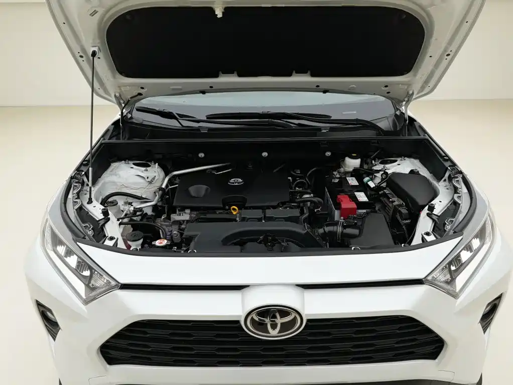 Toyota RAV4 — миниатюра 8