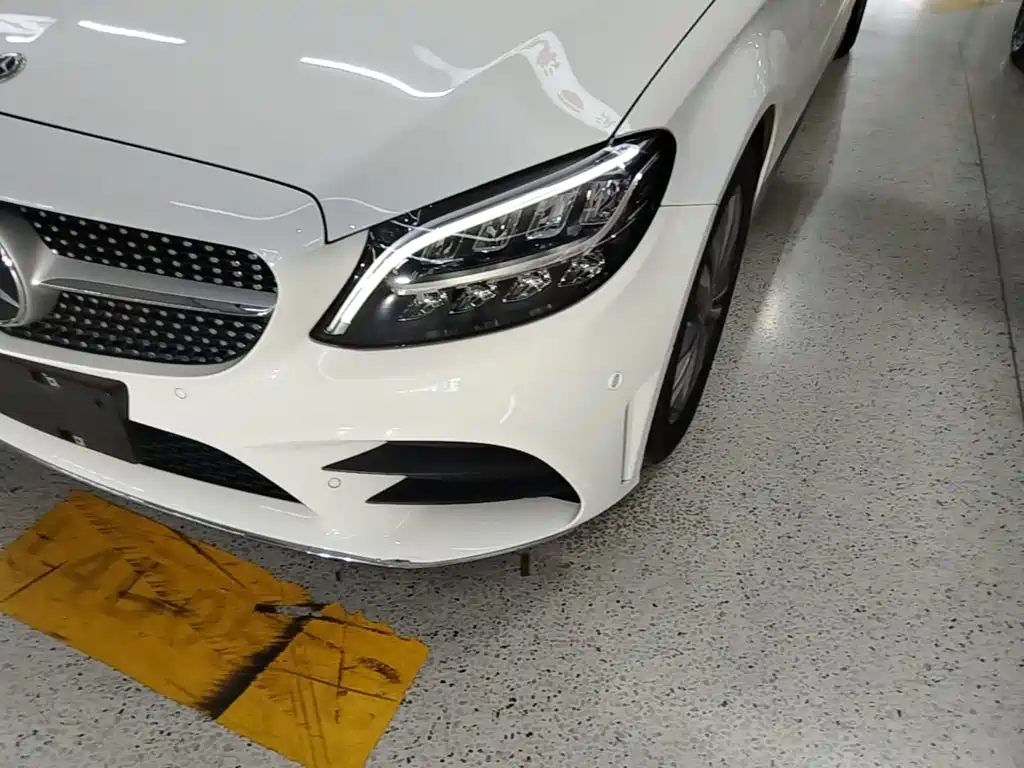Mercedes-Benz C-Class — миниатюра 24