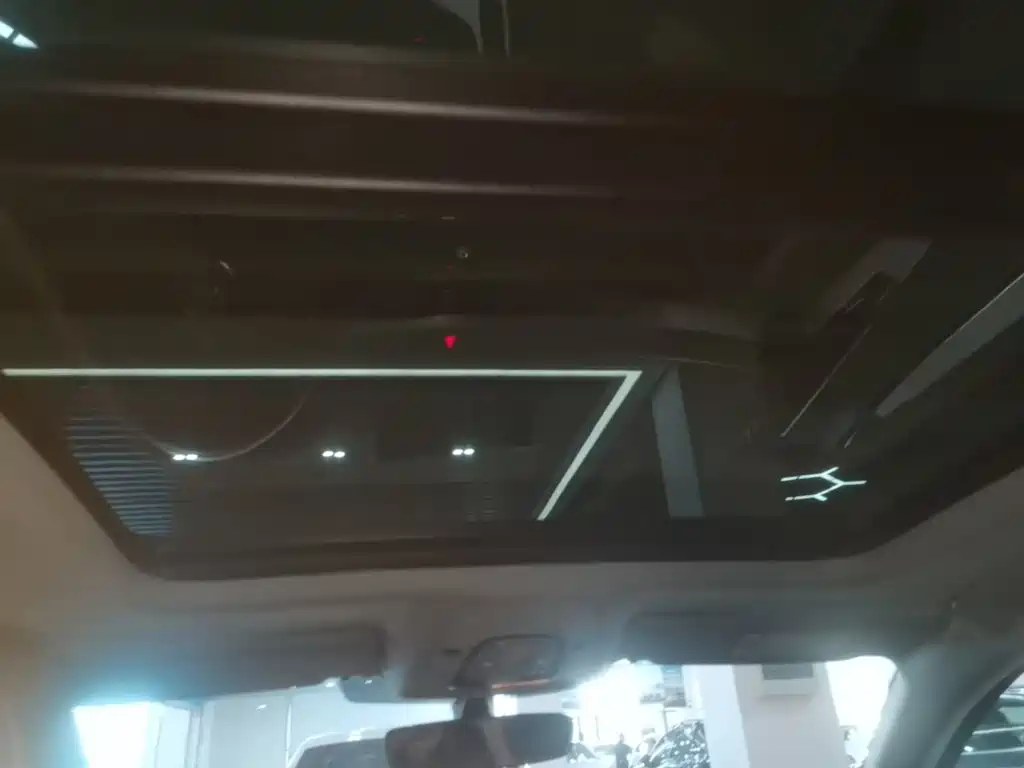 Audi A4L — миниатюра 14