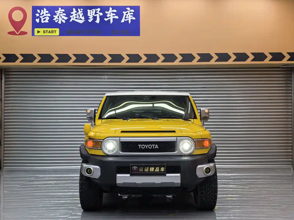 Toyota FJ Cruiser — миниатюра 2