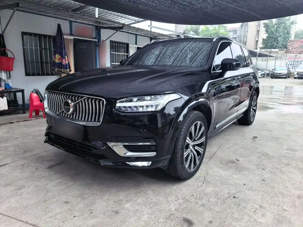 Volvo XC90 2021 B6 Luxury 7 мест