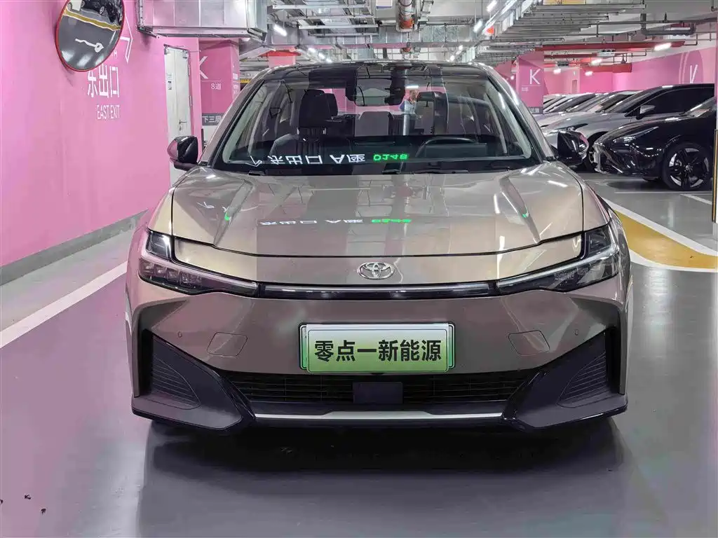 Toyota bZ3 — миниатюра 2